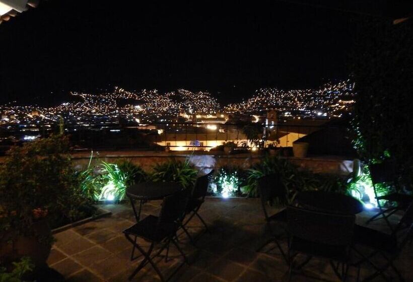 Fotos del hotel La Morada Suites:  12