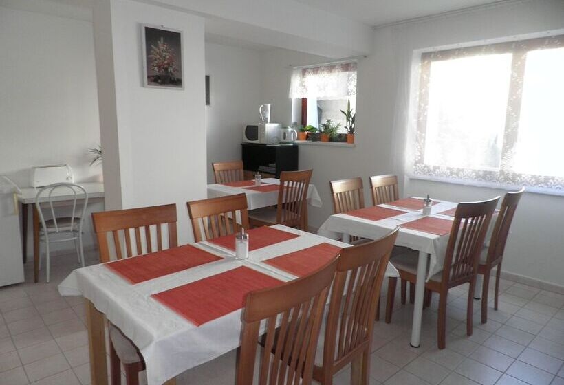 Fotos del hotel Levandule:  2