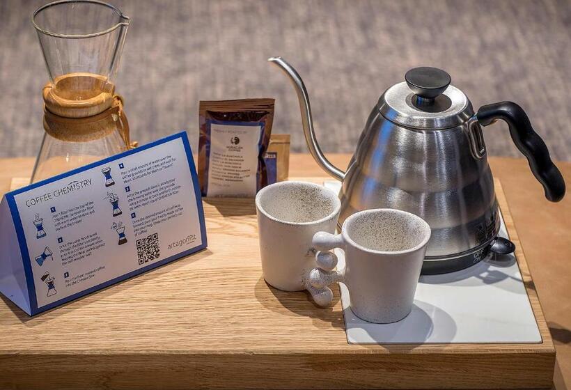 Fotos del hotel Artagonist Art:  4