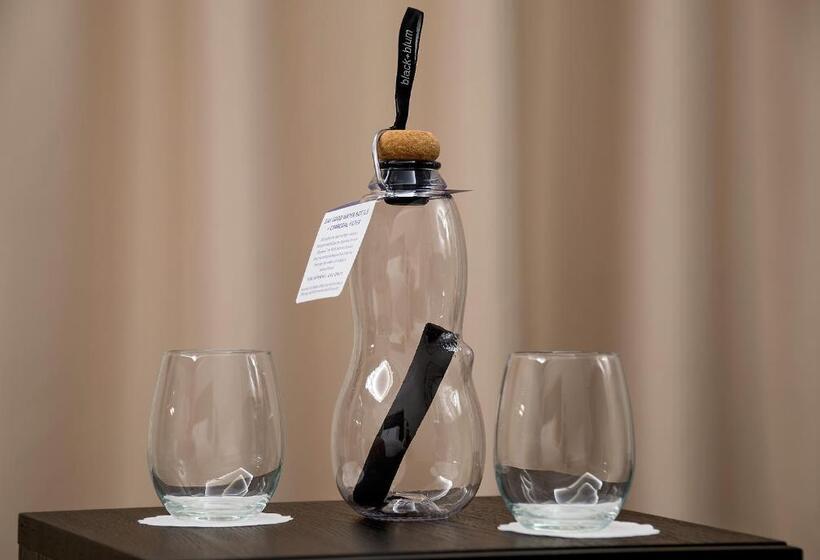 Fotos del hotel Artagonist Art:  8