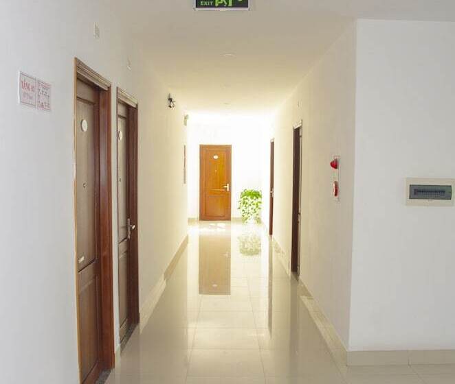 Fotos del hotel Gold House:  2