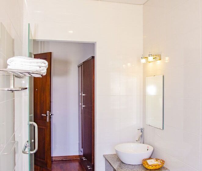 Fotos del hotel Gold House:  13