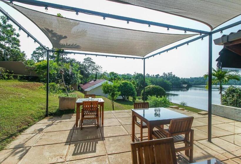 Fotos del hotel Kalla Bongo Lake Resort:  5