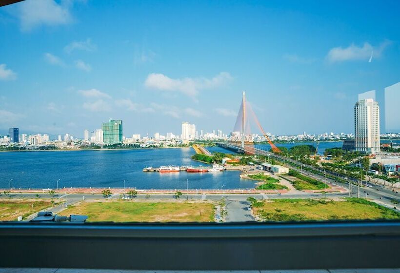 Fotos del hotel Minh Toan:  5