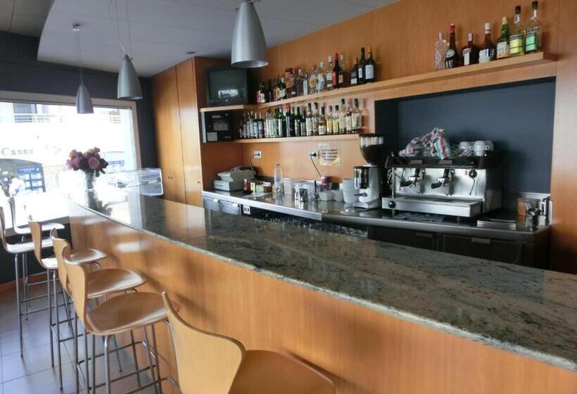 Fotos del hotel Can Català:  3