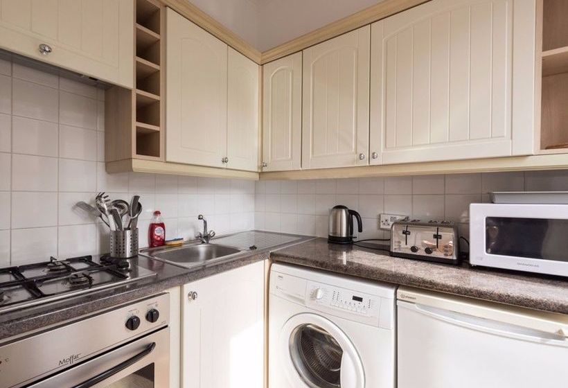 Fotos del hotel Kensington Apartments:  8