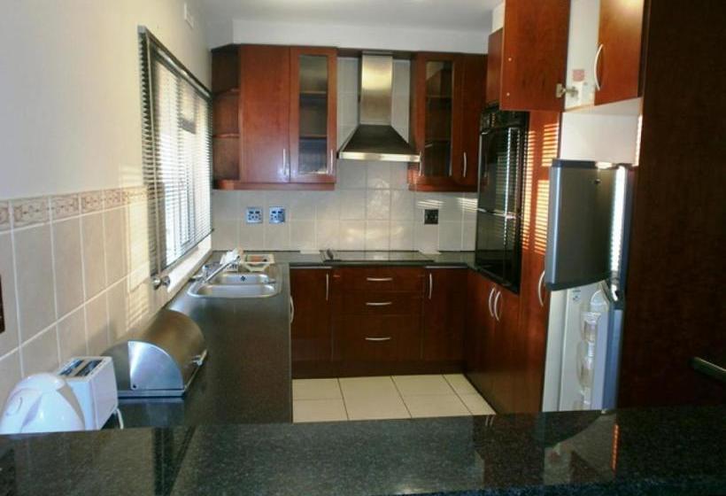 Fotos del hotel Vicmor Court 35 - Apartment:  7