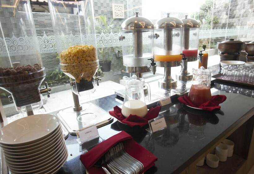 Fotos del hotel Tara Hotel Yogyakarta:  7