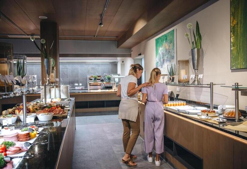 Fotos del hotel Adler Resort:  25