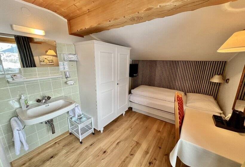 Fotos del hotel Haus Schrofenstein:  9