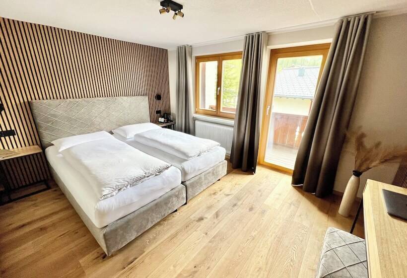 Fotos del hotel Haus Schrofenstein:  11