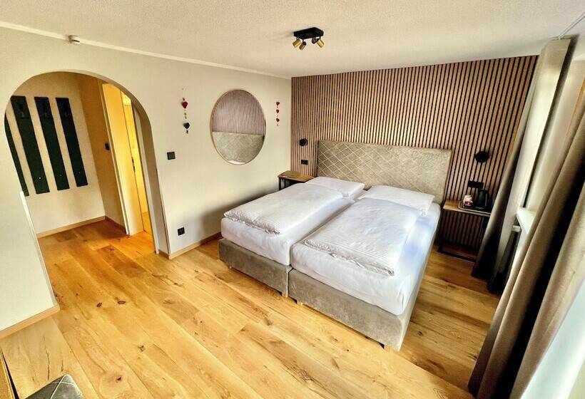 Fotos del hotel Haus Schrofenstein:  6