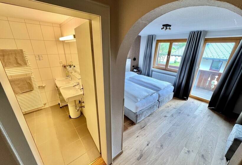 Fotos del hotel Haus Schrofenstein:  15