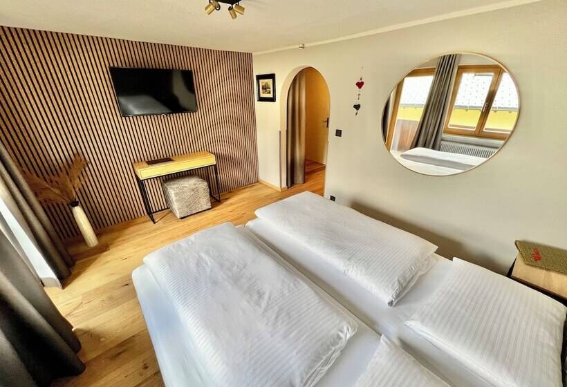 Fotos del hotel Haus Schrofenstein:  12