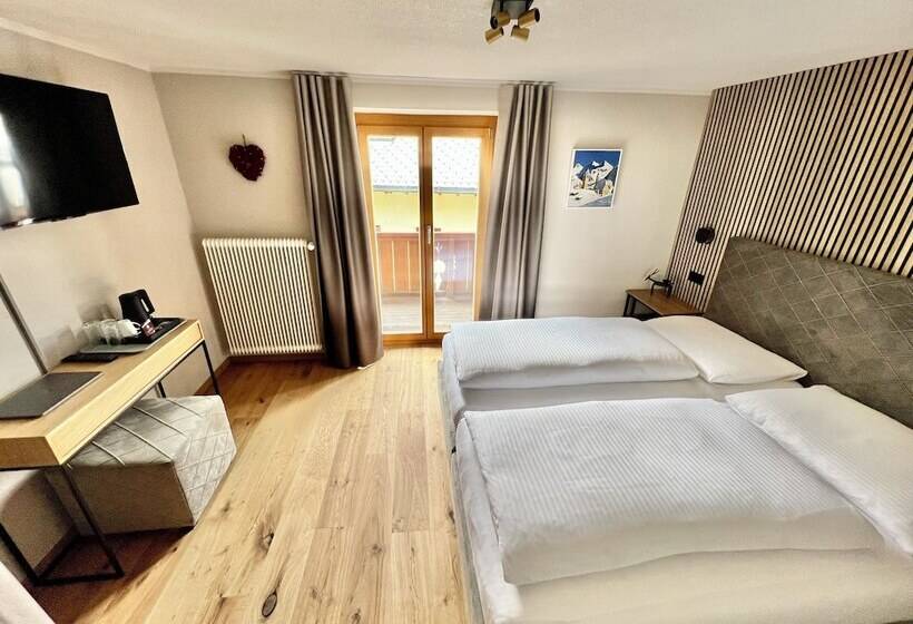 Fotos del hotel Haus Schrofenstein:  13