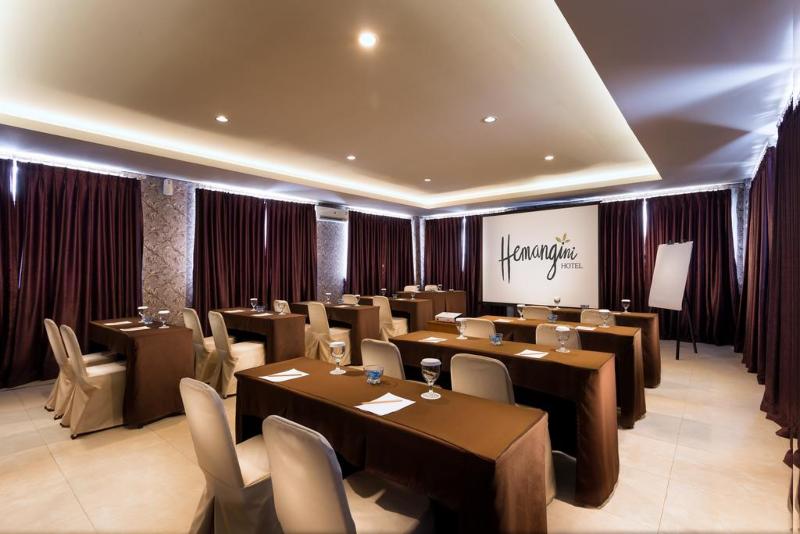 Fotos del hotel Hemangini Hotel Bandung:  9