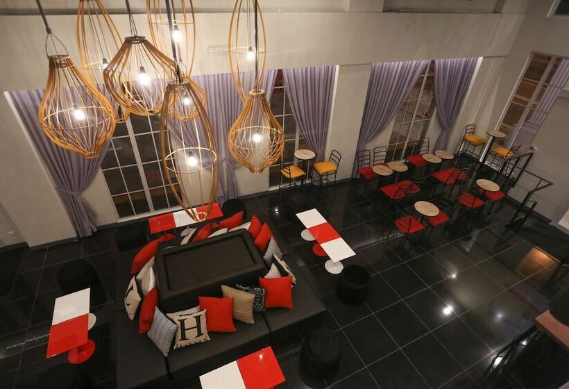 Fotos del hotel Avenue J Hotel, Central Market:  4