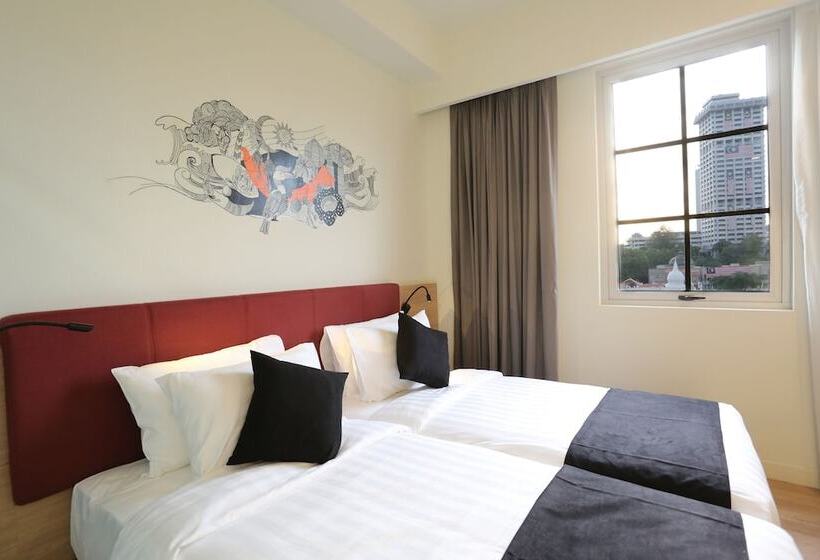 Fotos del hotel Avenue J Hotel, Central Market:  2