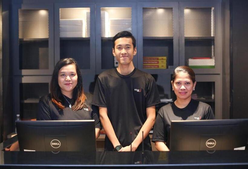 Fotos del hotel Avenue J Hotel, Central Market:  6