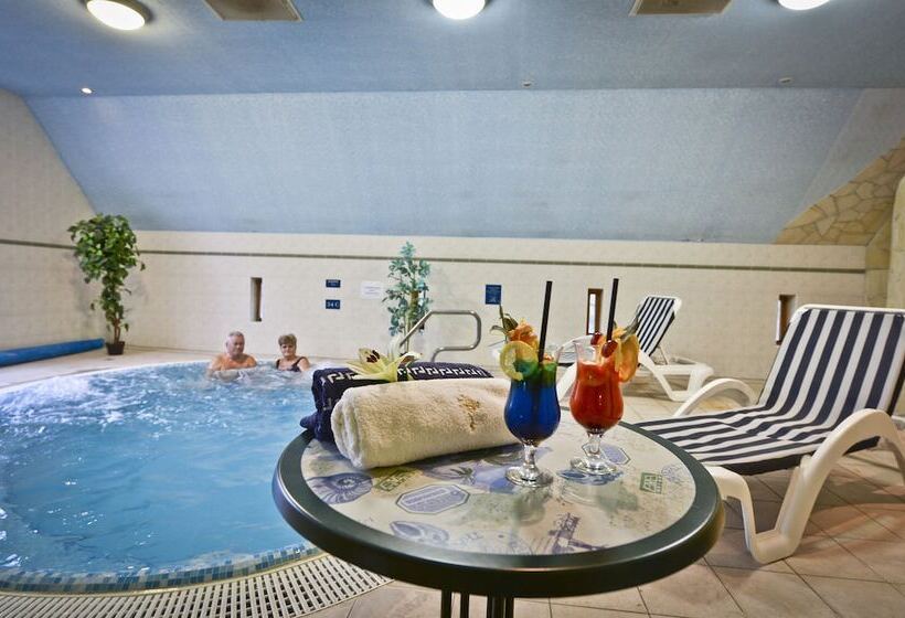 Fotos del hotel Unicornis:  13