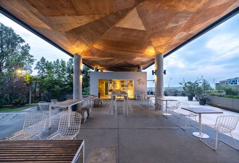 Fotos del hotel Clove Garden Hotel & Residence:  6