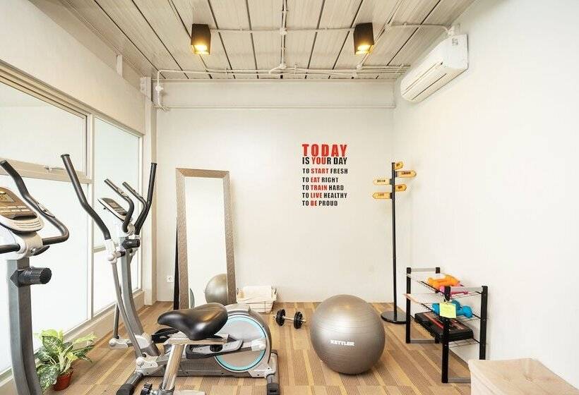 Fotos del hotel Clove Garden Hotel & Residence:  8