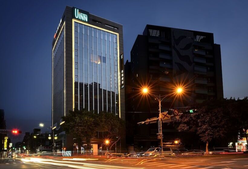 Uinn Business Hotelshihlin