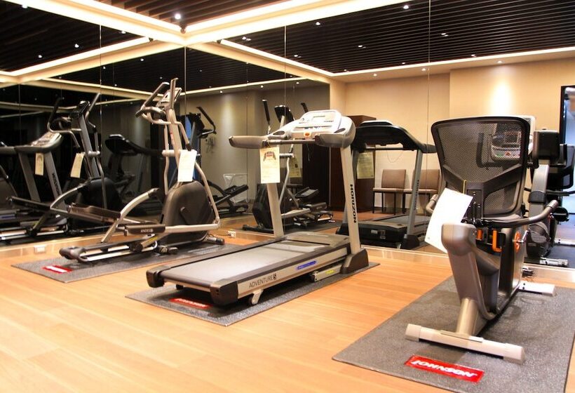 Fotos del hotel Uinn Business Hotelshihlin:  4