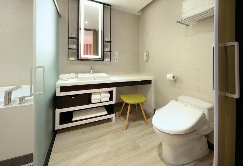 Fotos del hotel Uinn Business Hotelshihlin:  16