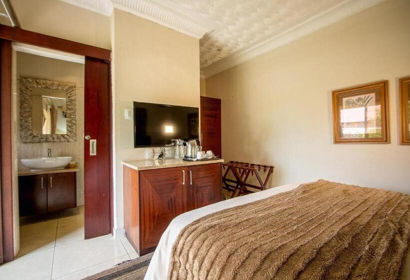 Fotos del hotel The Victoria Falls Deluxe Suites:  17
