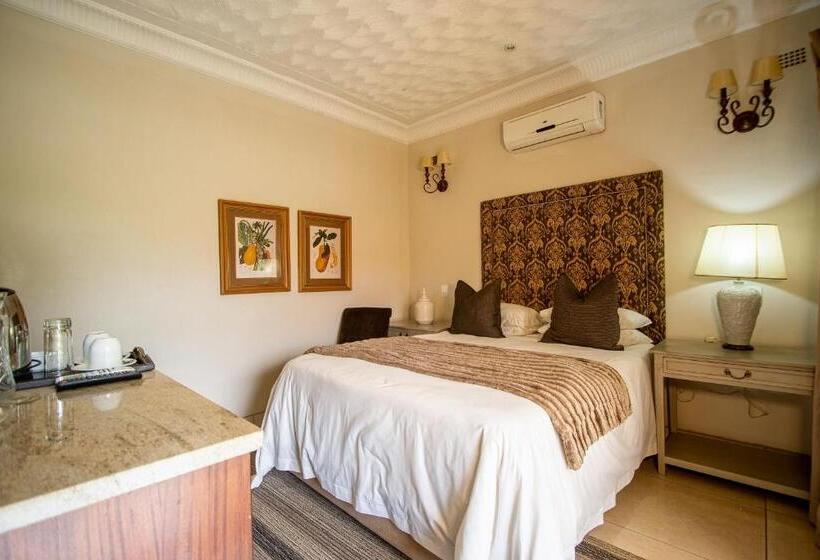 Fotos del hotel The Victoria Falls Deluxe Suites:  2