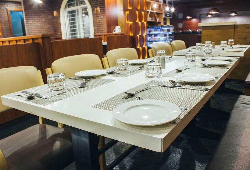 Fotos del hotel Ni Ambaari Suites:  17