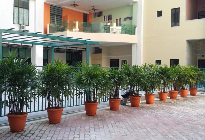 Fotos del hotel Baguss Hotel And Serviced Apartment:  6