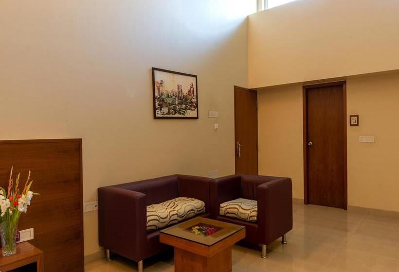 Fotos del hotel Treebo Guest House:  2