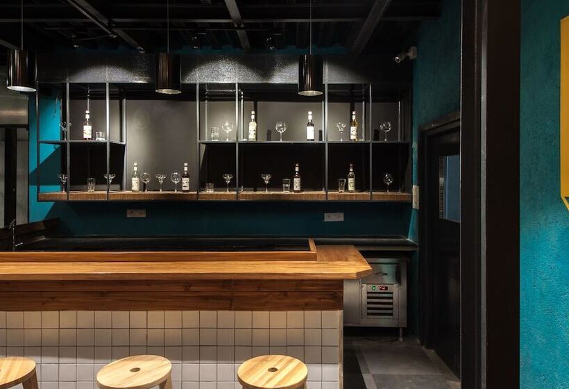 Fotos del hotel Plus S:  9