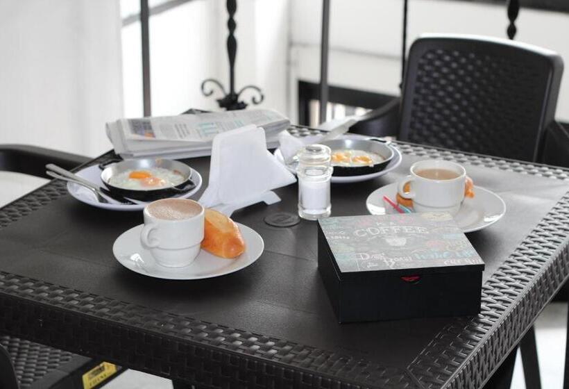 Fotos del hotel Ayenda 1030 Elegant Suite:  11