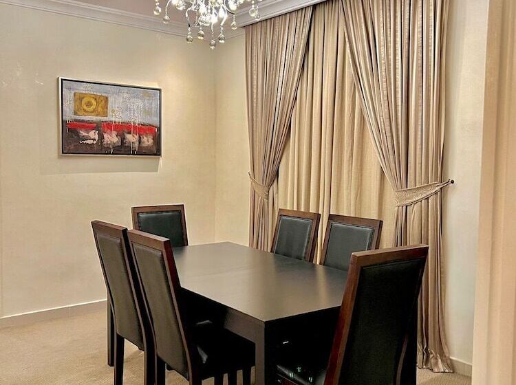 Fotos del hotel Loren Suites:  3