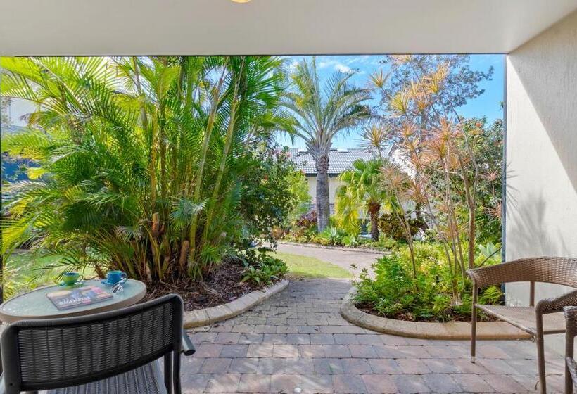 Fotos del hotel Beach Breakers Resort:  12