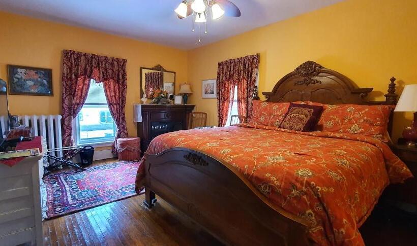 A Moment In Time Bed And Breakfast