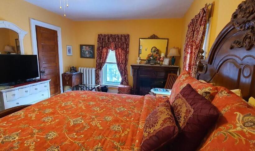 Fotos del hotel A Moment In Time Bed And Breakfast:  16