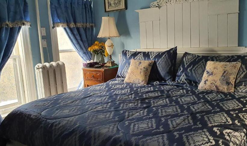 Fotos del hotel A Moment In Time Bed And Breakfast:  24