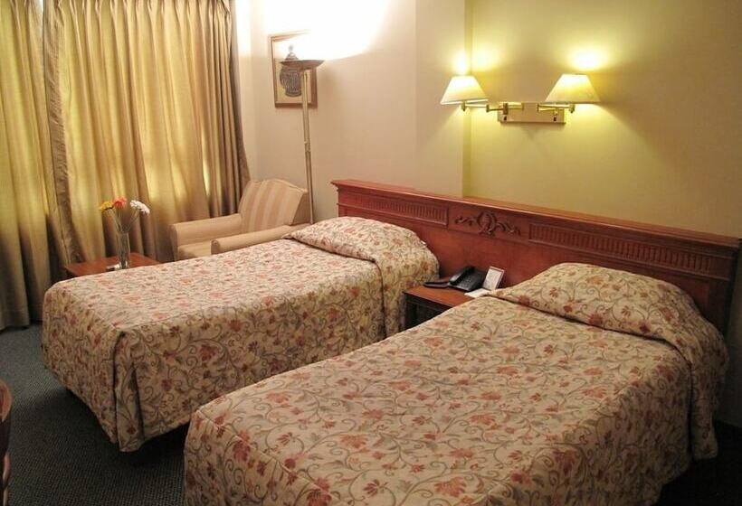 Fotos del hotel Jumolhari:  2