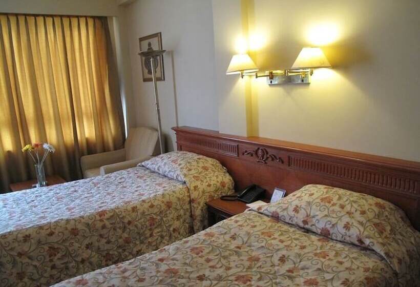 Fotos del hotel Jumolhari:  16