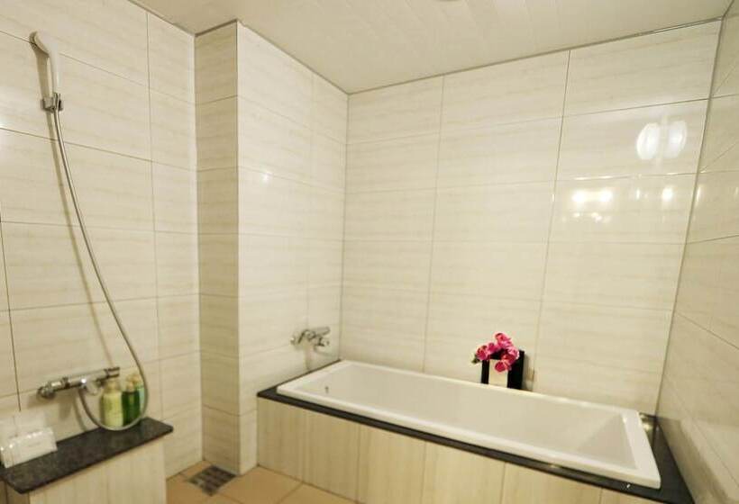 Fotos del hotel Kanade Osaka Namba:  6