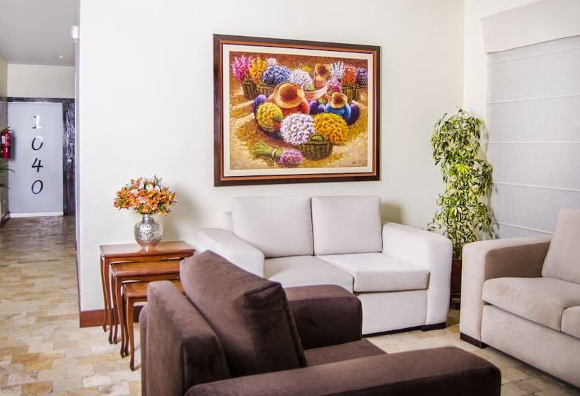 Alwa  Boutique Standard