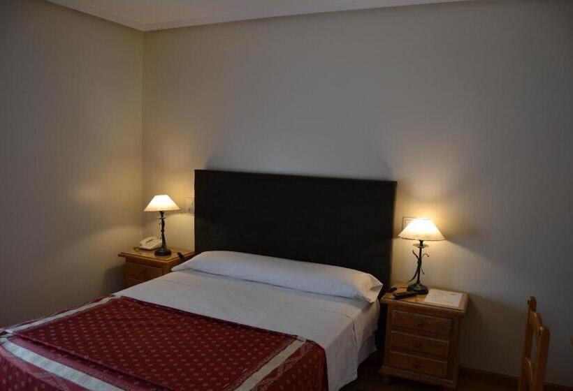 Fotos del hotel Villegas:  2