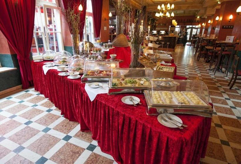 Fotos del hotel Xii Apostel Albergo:  13