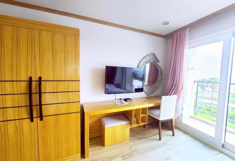 Fotos del hotel Dombe Resort:  6