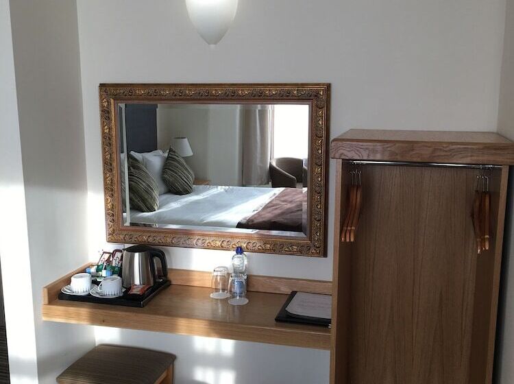 Fotos del hotel Wakefield Limes:  10