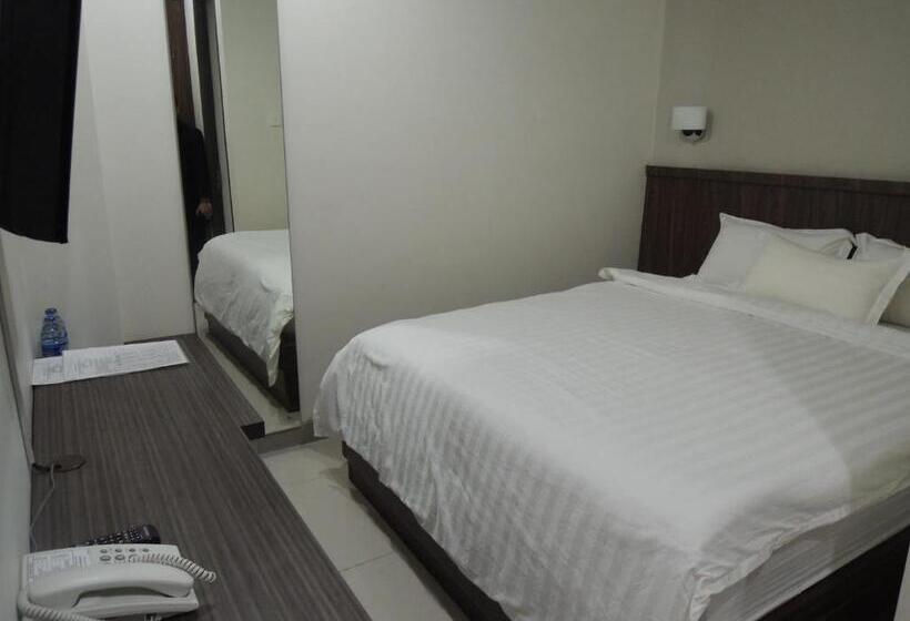 Fotos del hotel Harlys Residence:  8